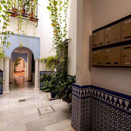 Rc Sevilla Centro Historico Catedraljuderia Esterno foto